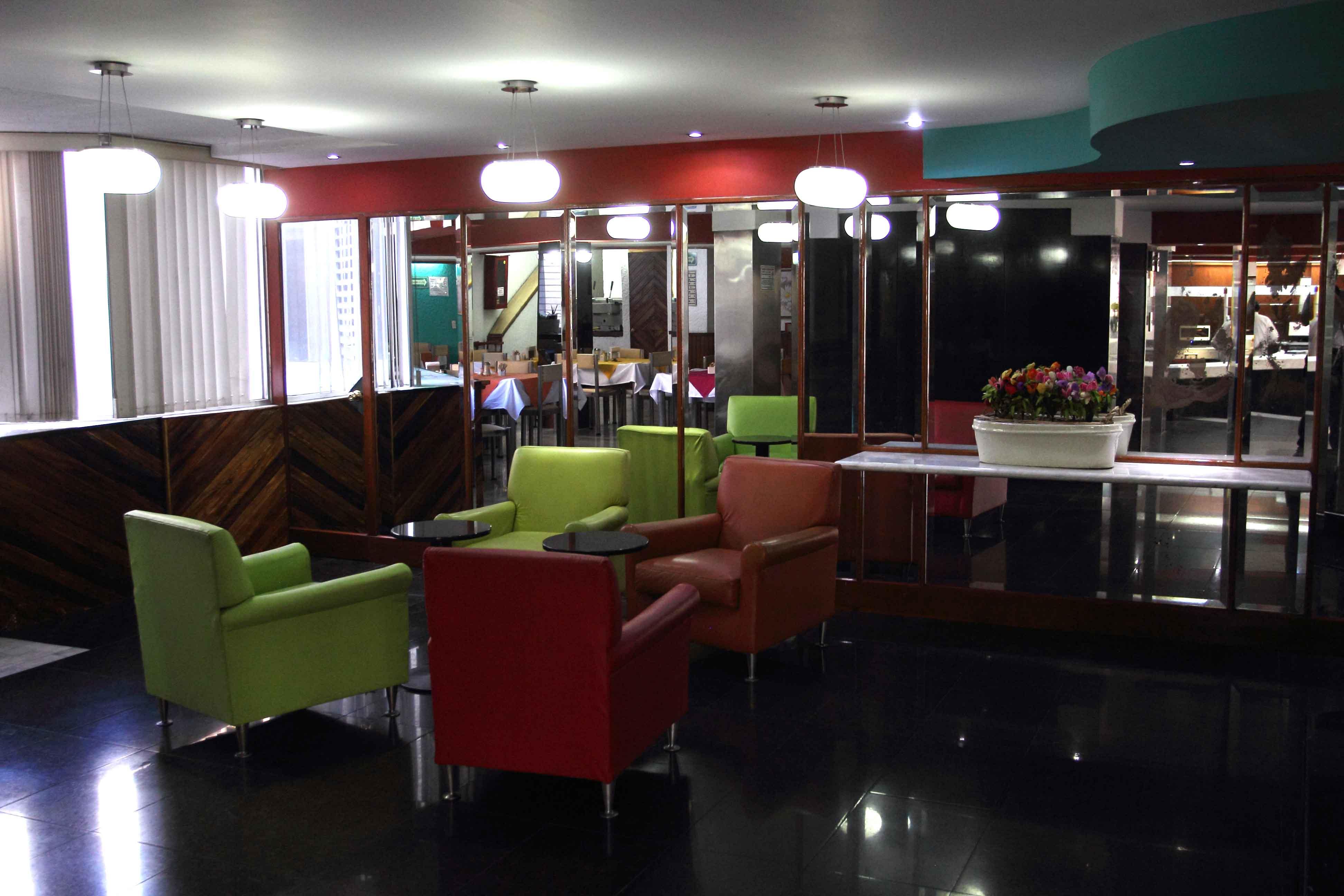 Hotel Universo غوادالاجارا المظهر الخارجي الصورة