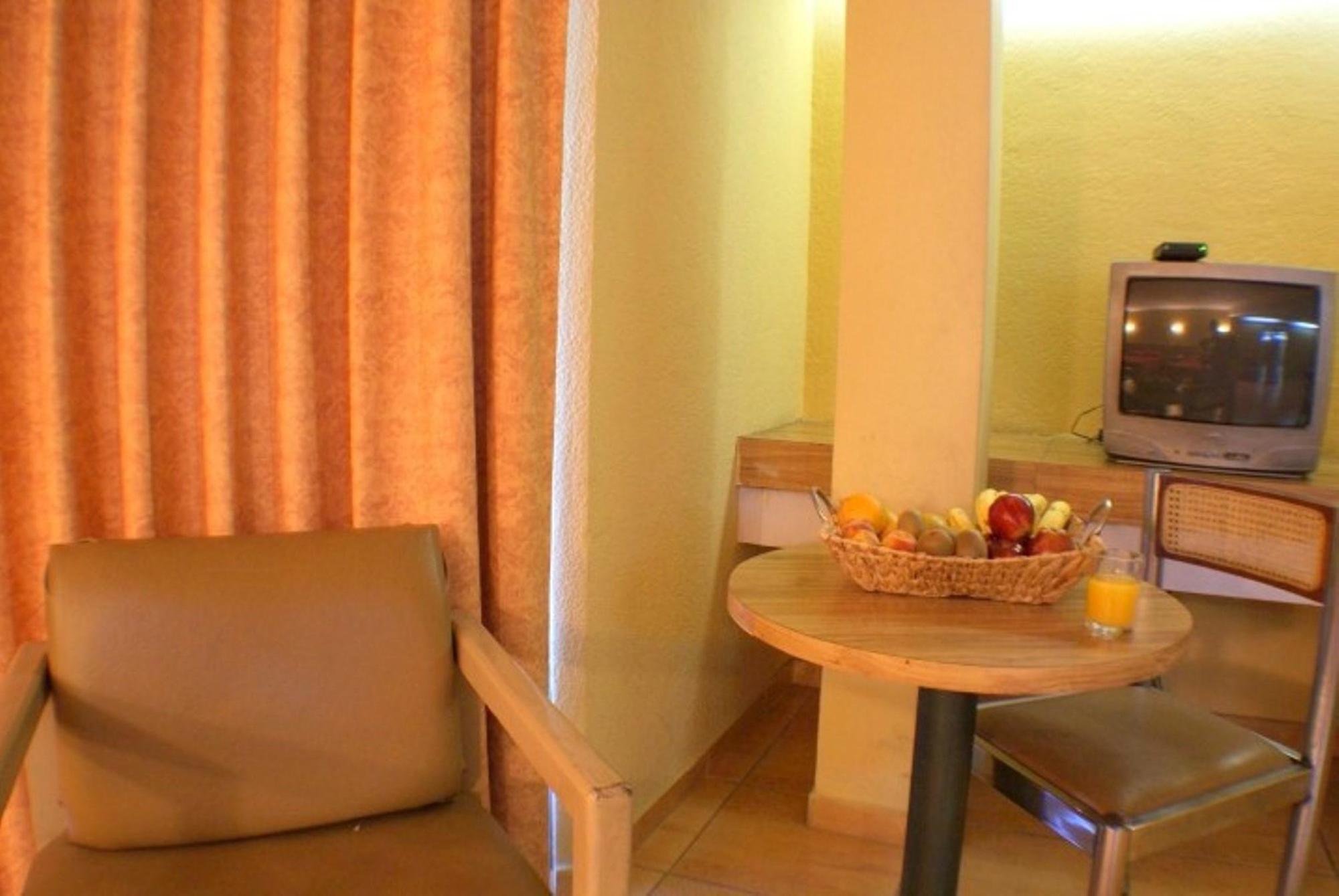 Hotel Universo غوادالاجارا المظهر الخارجي الصورة