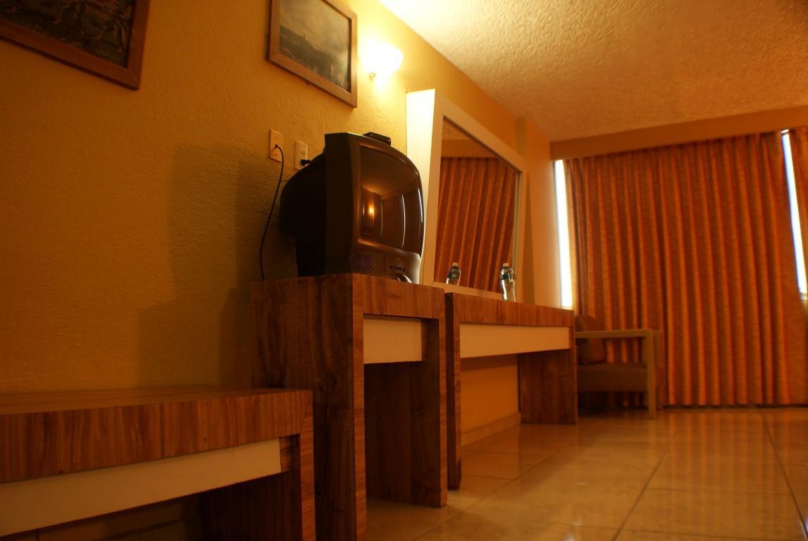 Hotel Universo غوادالاجارا المظهر الخارجي الصورة