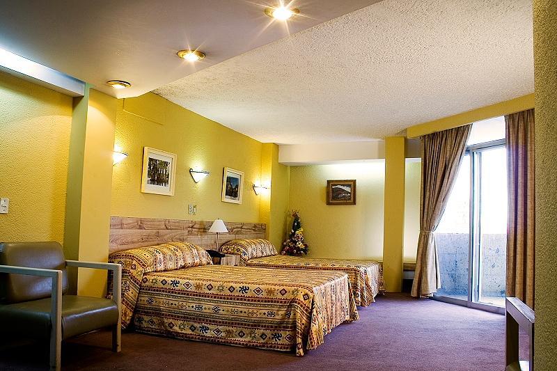 Hotel Universo غوادالاجارا المظهر الخارجي الصورة