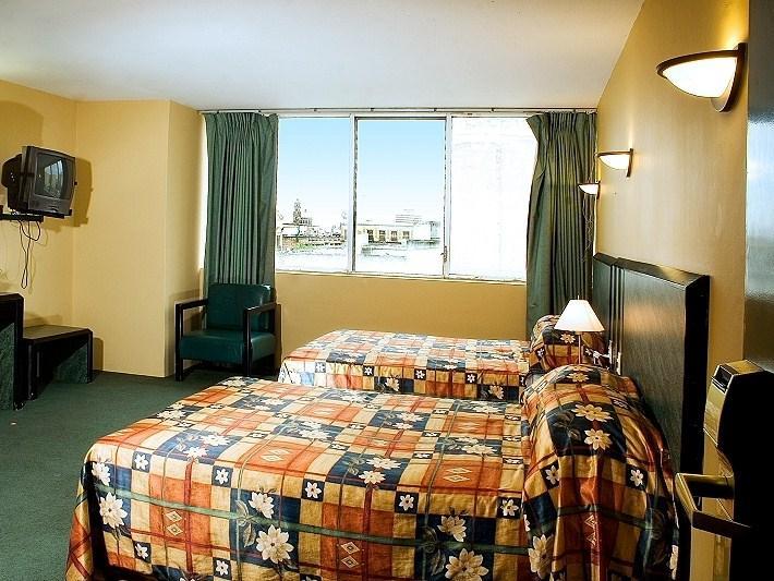 Hotel Universo غوادالاجارا المظهر الخارجي الصورة